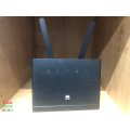 HUAWEI B315 4G LTE Wifi Modem Wireless Router (uses SIM card) OPEN TO ALL NETWORKS