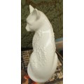 WHITE CERAMIC CAT AS A MONEY BOX