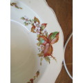ROYAL DOULTON SERVING DISH WITH LID WILTON