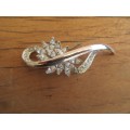 LOVELY PASTE  AND SILVER PLATE 1960`S BROOCH