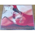 GARBAGE Featuring Tricky   Milk (The Wicked Mix)k UK Maxi Single CD 1 White Font