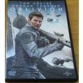 CULT FILM: OBLIVION Tom Cruise Morgan Freeman  [DVD Box 12]