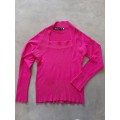 KNITWEAR TOP SIZE SMALL