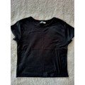 RIBBED CROP TOP SIZE MED