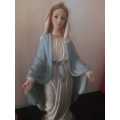Two 30cm Florentine Collectors items. Sacred Heart of Jesus Statue and Our Lady of Grace from the