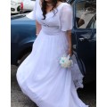 Beautiful Used Wedding dress XL with Veil