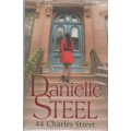 44 CHARLES STREET - DANIELLE STEEL
