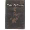 MOF EN SY MENSE - C J LANGENHOVEN (1972)