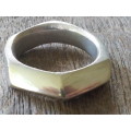 UNIQUE ARTISAN Four Faceted Symmetrical Sterling Silver Ring. .  9.5 grammes. Chunky, comfort fit.