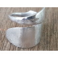 Sterling silver knife ring. Unusual design. Comfort fit. With hallmark. 17.3 grammes heavy.