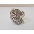 Stunning Dandelion  Spoon Ring.  Solid Silver. Marked.10.9   grammes.