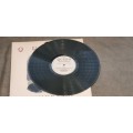 Queen Innuendo LP Ultra rare S.A. Press EMI Parlophone EMCJ (D) 5414 Ex/Ex