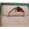 9CT (375) GOLD RING WITH AMETHYST
