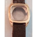 Osco Watch casing with strap