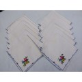 x12 Cream Embroidered serviettes