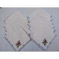 x12 Cream Embroidered serviettes