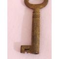 Vintage Key (e)