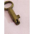 Vintage Brass Key (f)