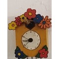 Small Quartz Honey Bee Clock