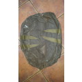 scarce & handy used (damaged main zips) SA SF/ Para type kit-bag in patt 80 type olive green canvas