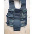 rare original factory-made over-the-head type 32 Bn summer patt camo urban assault vest blackened