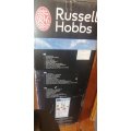 **ONCE OFF OFFER**BRAND NEW RUSSEL HOBBS 10 000BTU AIRCON COOLING AND HEATING **R6000