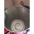 *WAREHOUSE CLEARANCE*HOMECHOICE 20L URN, WORKS NEEDS A GOOD CLEAN,SOLD AS IS**
