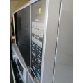 *LG MS4440SR 44L DIGITAL MICROWAVE*POWERS ON TOUCH PANEL FAULTY*SOLD AS IS**
