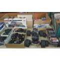 *HUGE BULK LOT OF RC CARS*GAS CARS ELEC CARS*TRAXIX*TAMIYA ETC*MANY SPARES AND REMOTES ETC*UNTESTED*