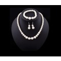 3 Piece set pearl necklace bracelet + Earrings