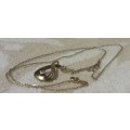 9CT GOLD LADIES NECKLACE WITH PENDANT SMALL DIAMOND IN PENDANT