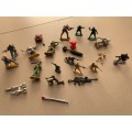 Lot of army and play figures - Cheap