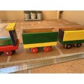 Lovely kids wooden train - Large