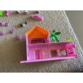 Hello Kitty buildings and items