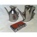 A Vintage "TASCO" spyglass to bring the stage up close + 2 small Kettles. Excellent working order.