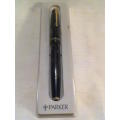 Vintage boxed green & black gold nib Parker Vacumatic Fountain USA.Pen Sold as used s/hand