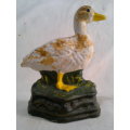 A collectible Vintage "Duck" motif Cast Iron Door stop.Ideal for display. Sold as used second hand.