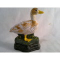A collectible Vintage "Duck" motif Cast Iron Door stop.Ideal for display. Sold as used second hand.