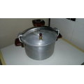 Scarce 1950 SEB Aluminume Super Cocotte L`Epargne-Cuisine 5Lt Steam pot in good order used condition