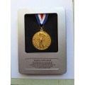 World greatest golfer medal in display box with ribbon