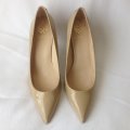 Vince Camuto Nude Patent Heels Size 6.5