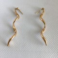 9ct Yellow Gold Ladies Spiral Earrings