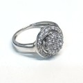 Beautiful 9ct White Gold Diamond Ring