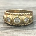 Stunning 9ct Yellow Gold Ladies Diamond Ring