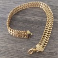 Beautiful Ladies Gold Bracelet