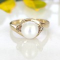 Pearl and Diamond Gold Ring #1090