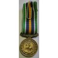 Miniature De Wet Medal Thick Type
