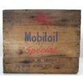 Fantastic!!! Vintage Mobiloil Special Vacuum Oil Company Of South Africa Wooden Crate 32cm/38cm/35cm