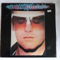 LP, Elton John, Victim Of Love, R: VG+, C: VG, L: The Rocket Record Company.ML4341, Press: RSA