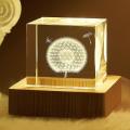 **Set of 2**6cm cube shaped 3D light with stand